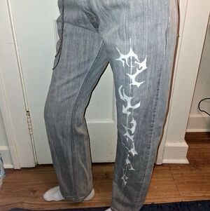Womens 32x32 Gray Jeans with White Cybersigil Graphic Detail
